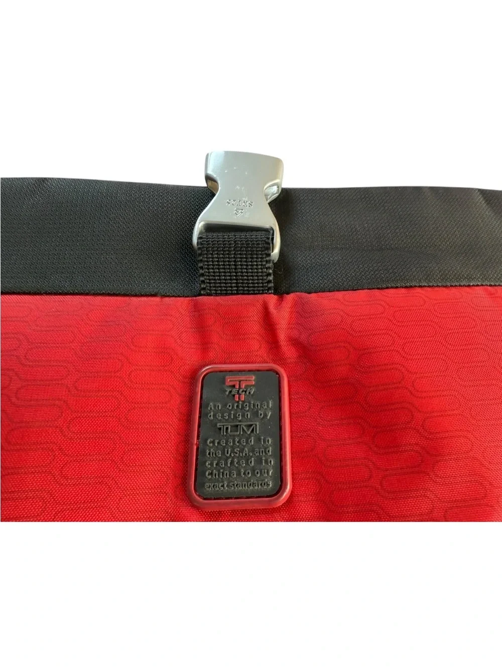 TUMI Men's Messenger Bag - Sleek Crossbody Laptop Bag